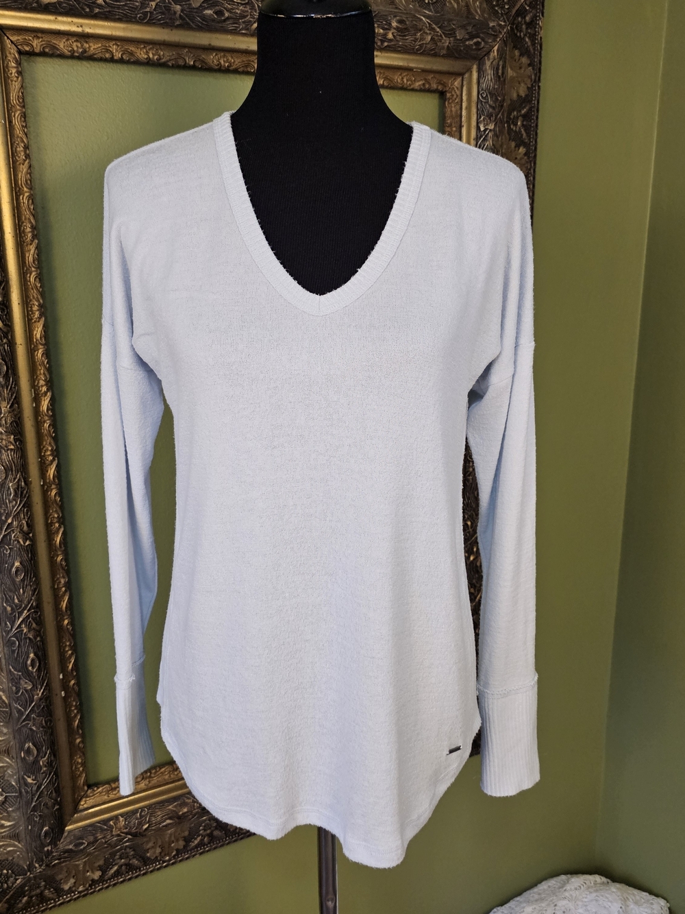 Abercrombie & Fitch SoftAF Cozy Powder Blue V Neck Tunic Sweater Medium